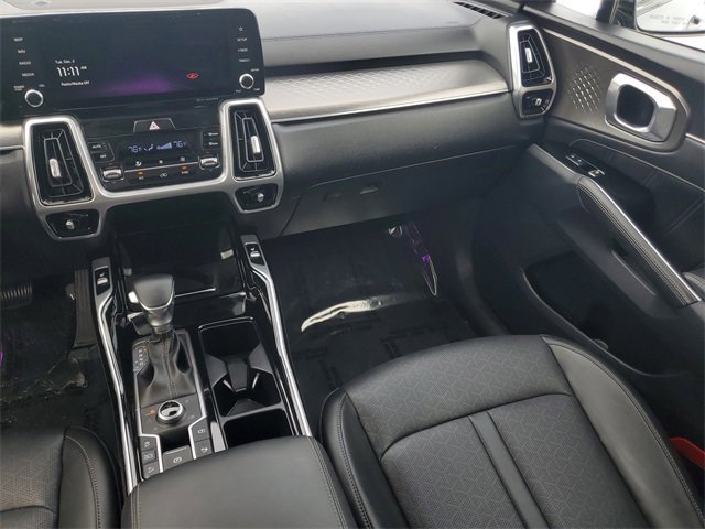Certified 2022 Kia Sorento SX image 15