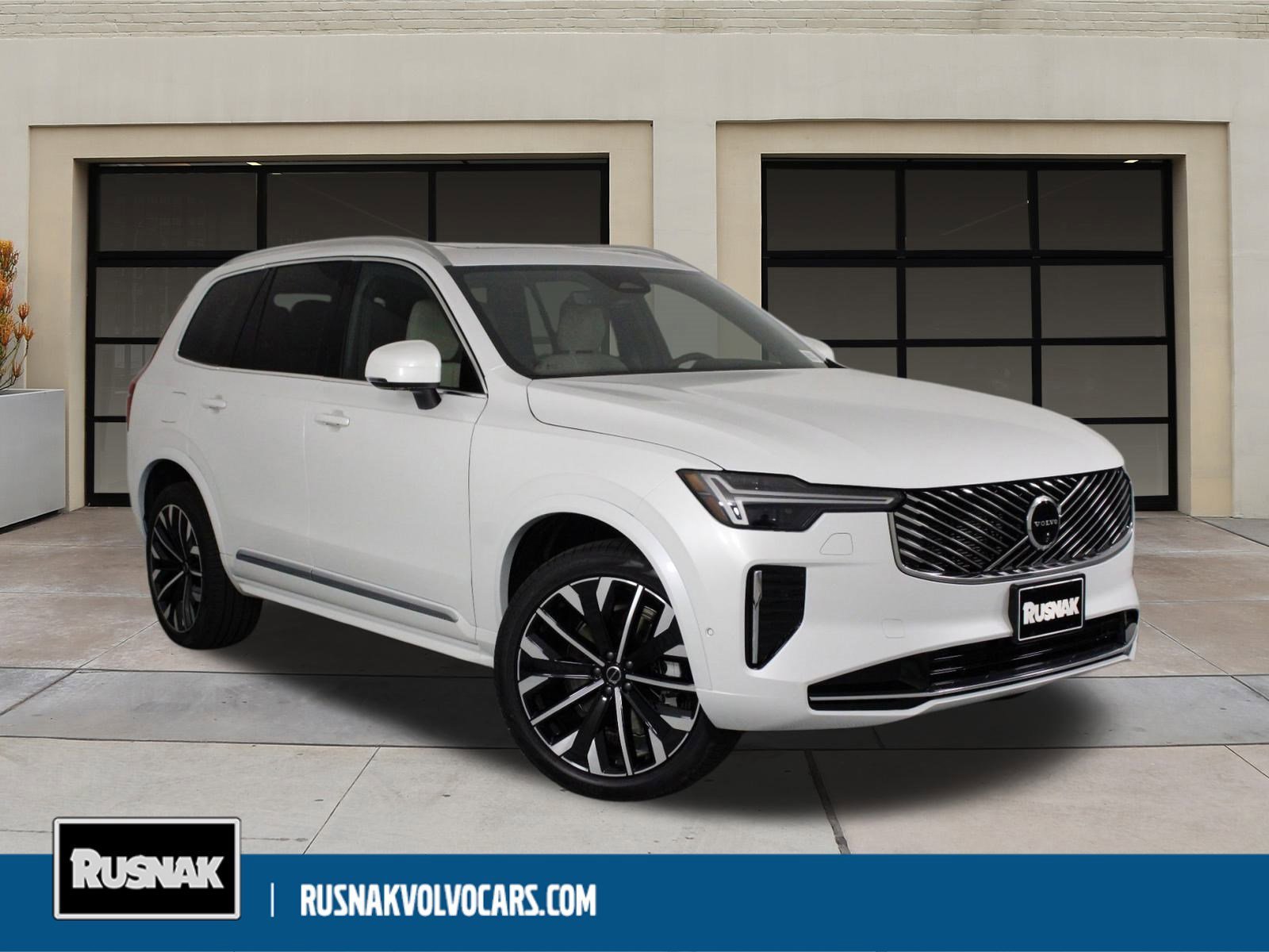 New 2026 Volvo XC90 B6 Plus w/ Protection Package Premier image 1