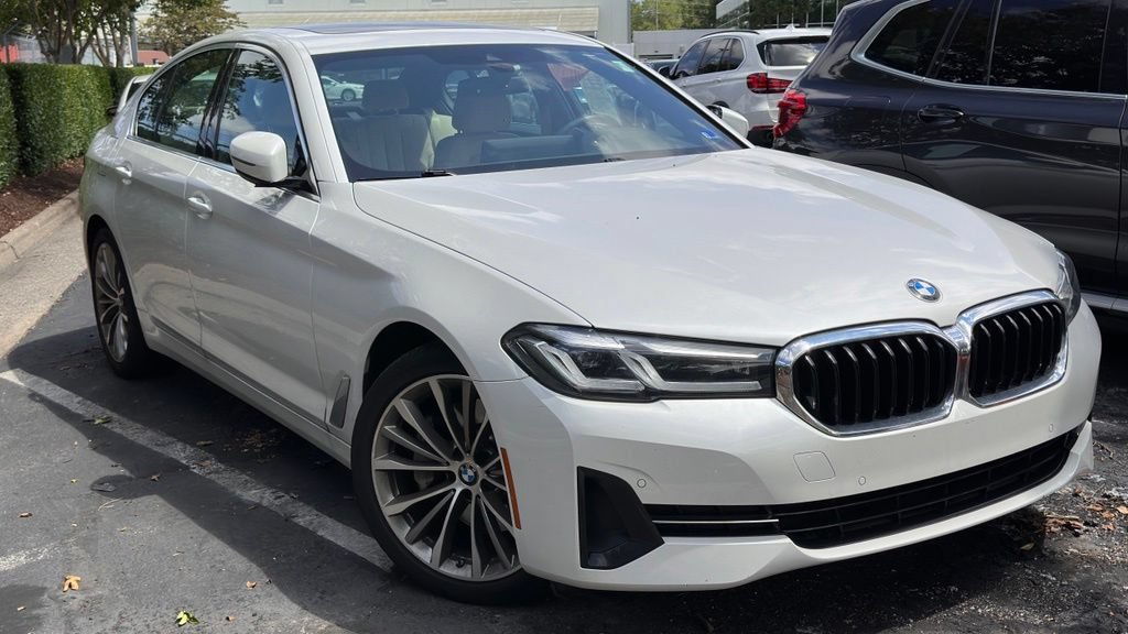 Used 2022 BMW 530i xDrive w/ Convenience Package AWD/4WD image 1