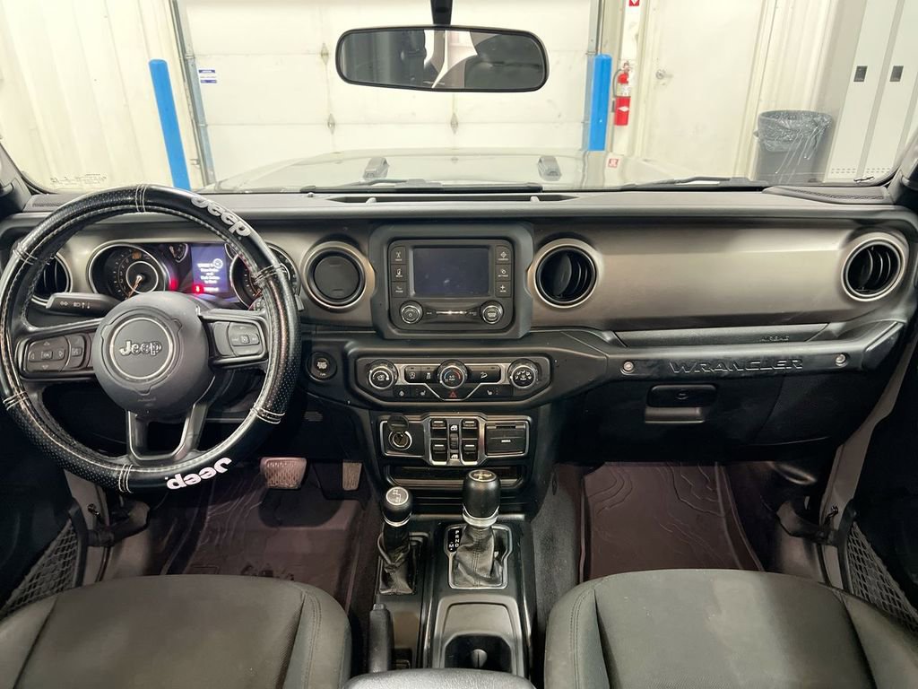 Used 2020 Jeep Wrangler Unlimited Willys image 10