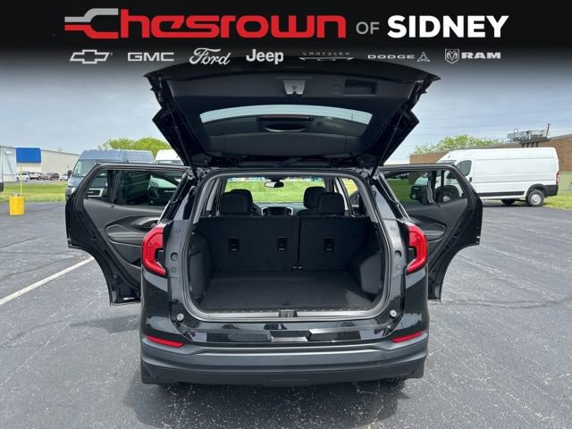 Used 2024 GMC Terrain SLE FWD image 22