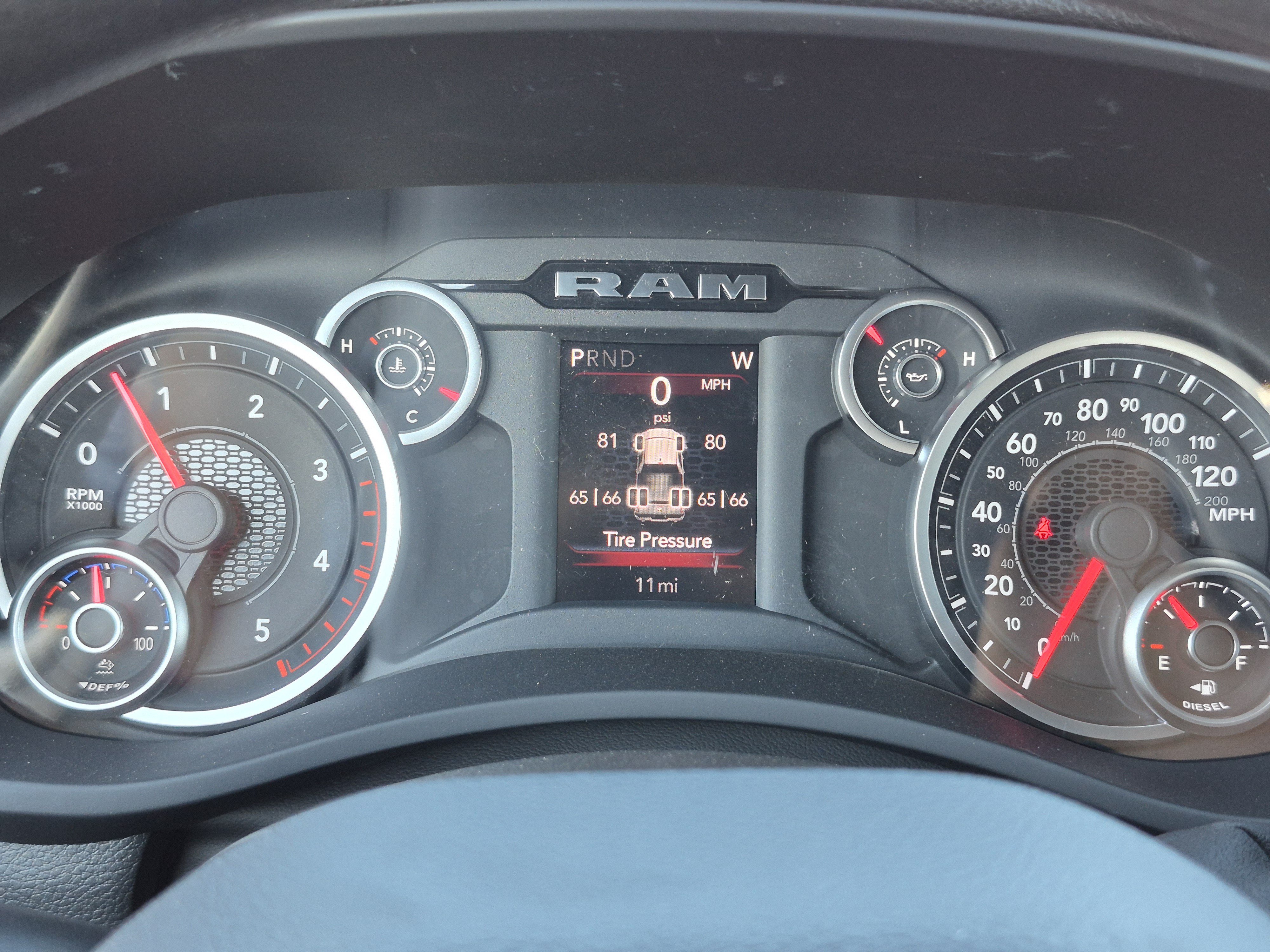 New 2026 RAM 3500 Tradesman AWD/4WD image 14