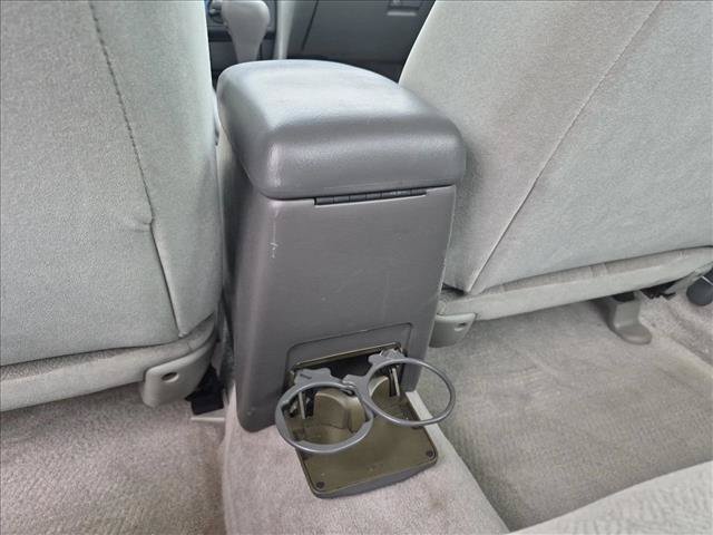 Used 2000 Toyota Camry CE FWD image 17