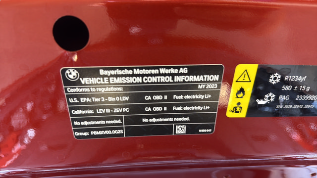 Used 2023 BMW i4 eDrive40 RWD image 30