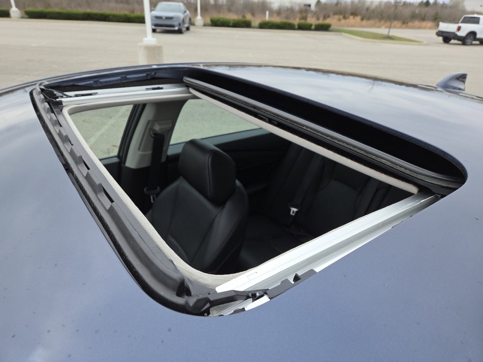 Used 2023 Honda Accord Touring image 4