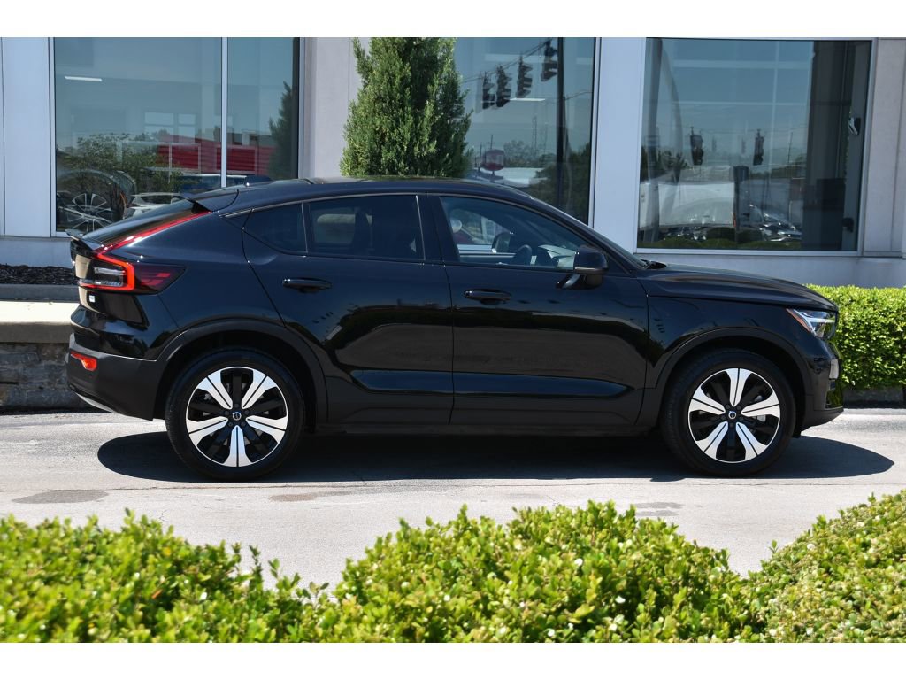 Used 2023 Volvo C40 P8 Recharge Plus AWD/4WD image 3