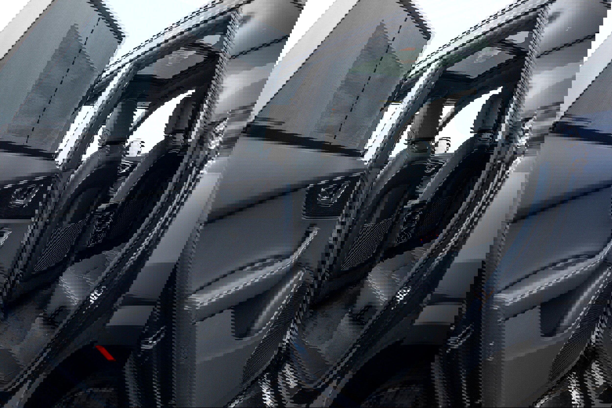 New 2026 Audi Q8 Premium Plus image 17