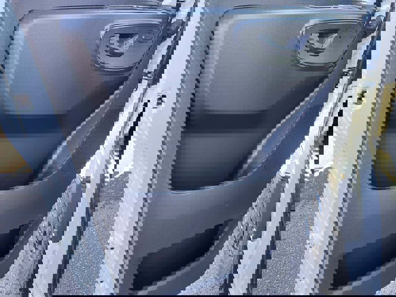 Used 2025 Mercedes-Benz Sprinter 2500 image 10