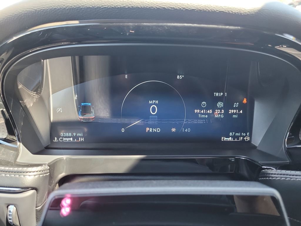 Used 2025 Lincoln Corsair Reserve w/ Equipment Group 202A image 30