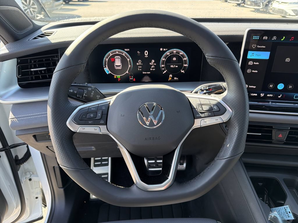 New 2026 Volkswagen Tiguan SE R-Line FWD image 26