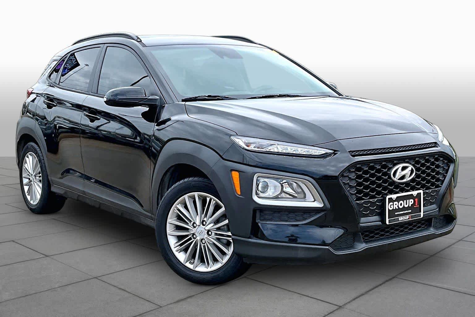 Used 2021 Hyundai Kona SEL FWD image 3