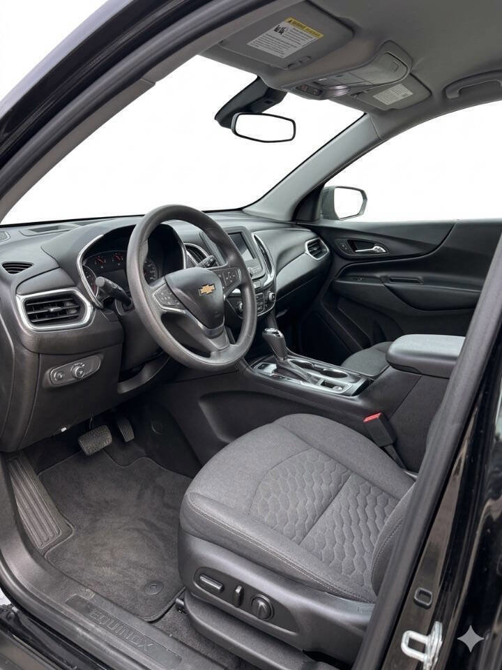 Used 2020 Chevrolet Equinox LT image 11