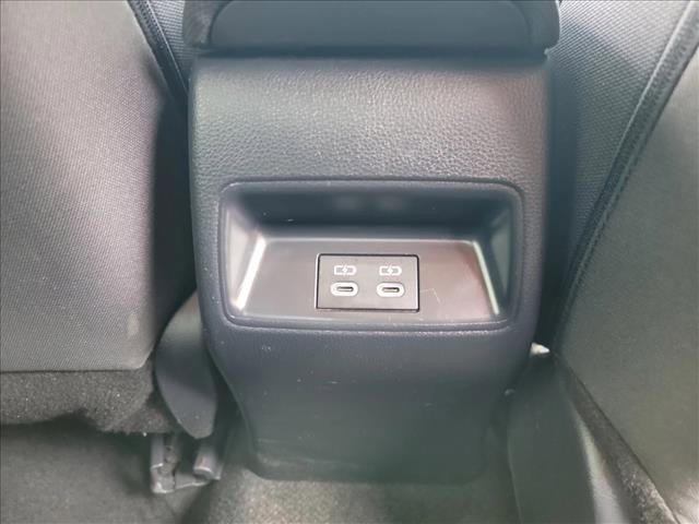 Used 2024 Toyota Corolla LE FWD image 17