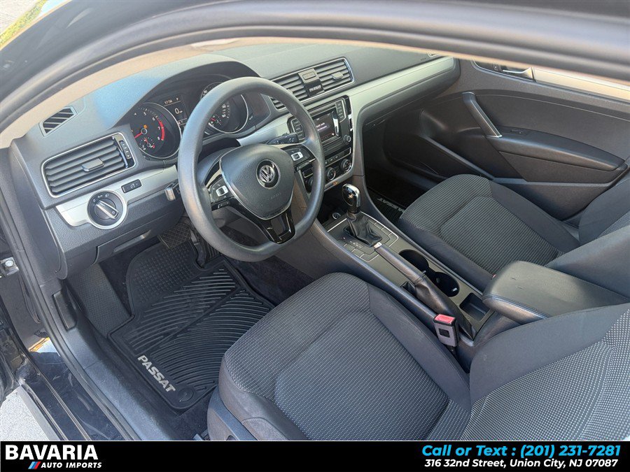Used 2018 Volkswagen Passat 2.0T S FWD image 24