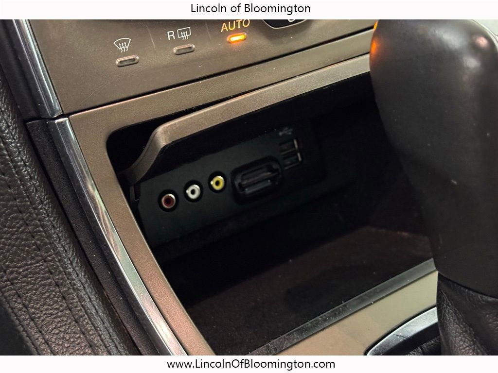 Used 2013 Lincoln MKX AWD image 38