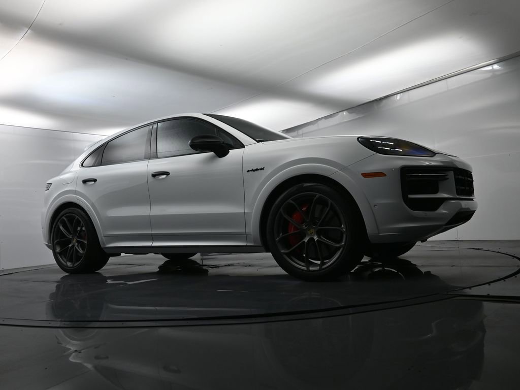 Certified 2024 Porsche Cayenne Turbo image 55
