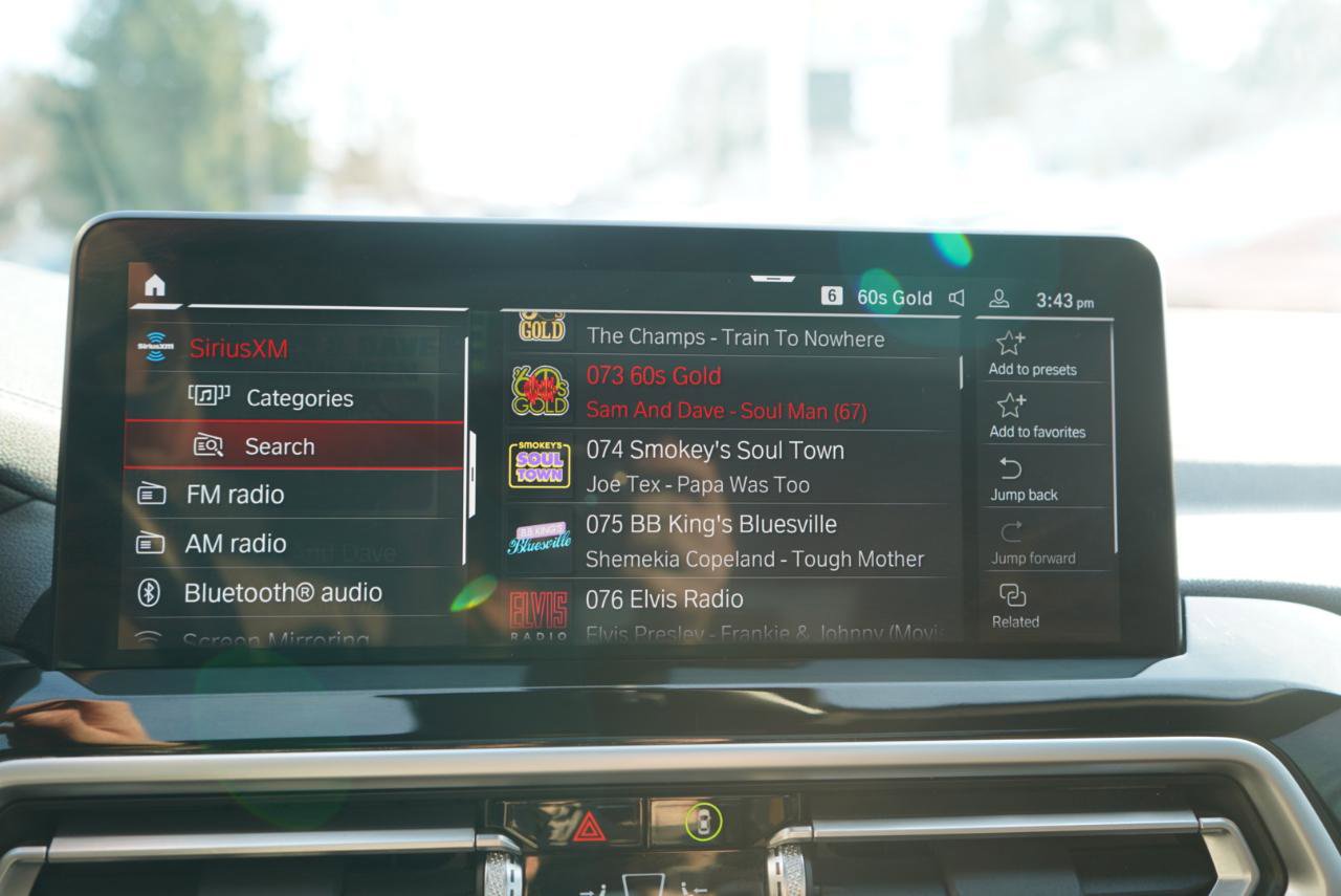 Used 2022 BMW X4 M AWD/4WD image 36