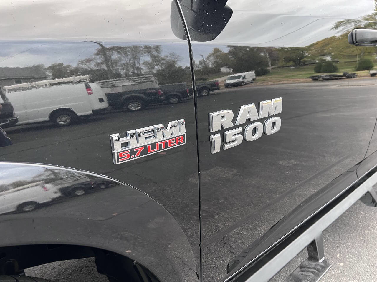 Used 2016 RAM 1500 Outdoorsman image 9