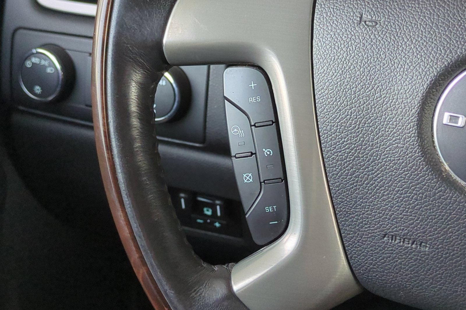 Used 2014 GMC Sierra 2500 Denali AWD/4WD image 34