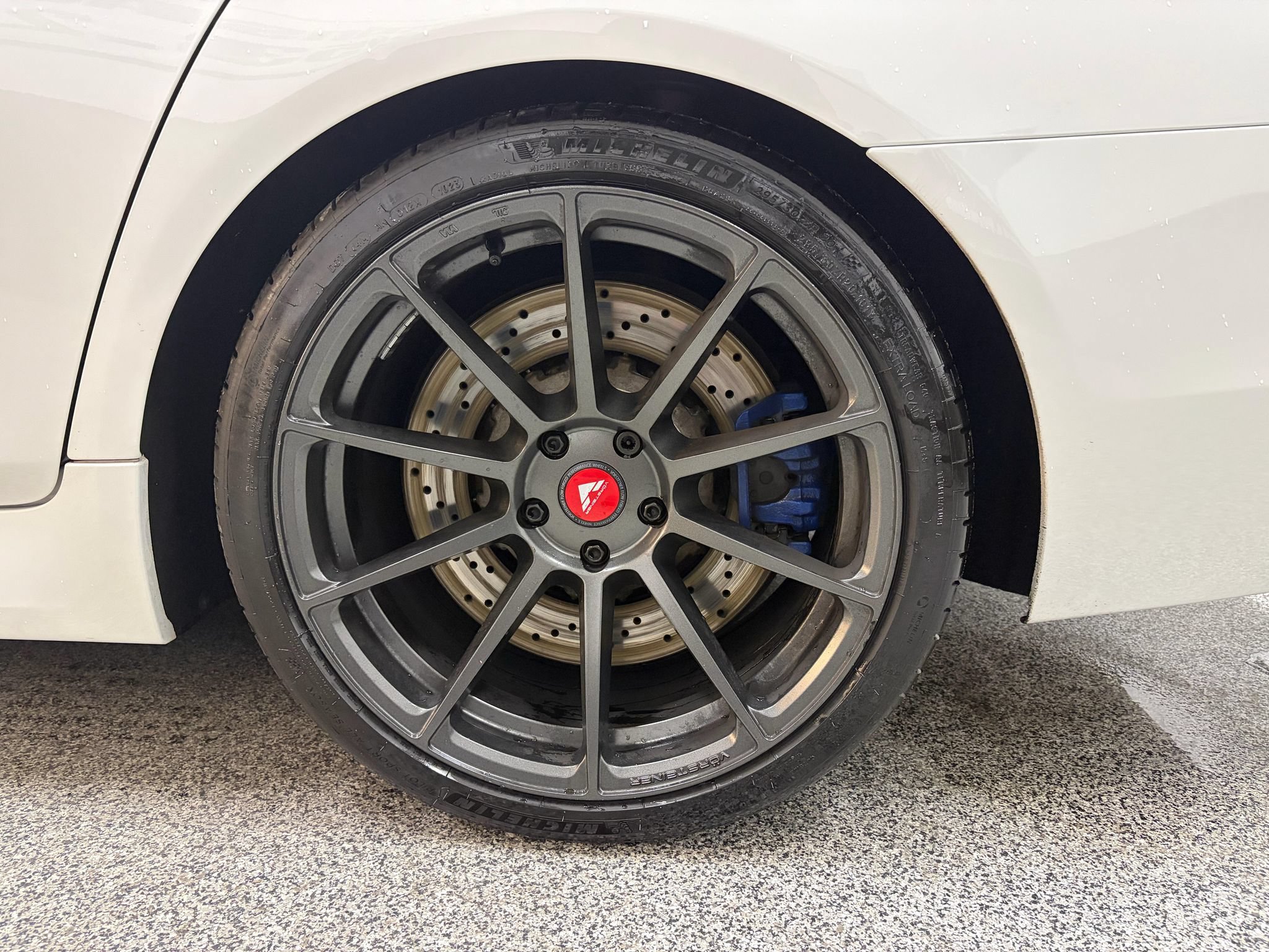 Used 2013 BMW M5 w/ Executive Pkg RWD image 9