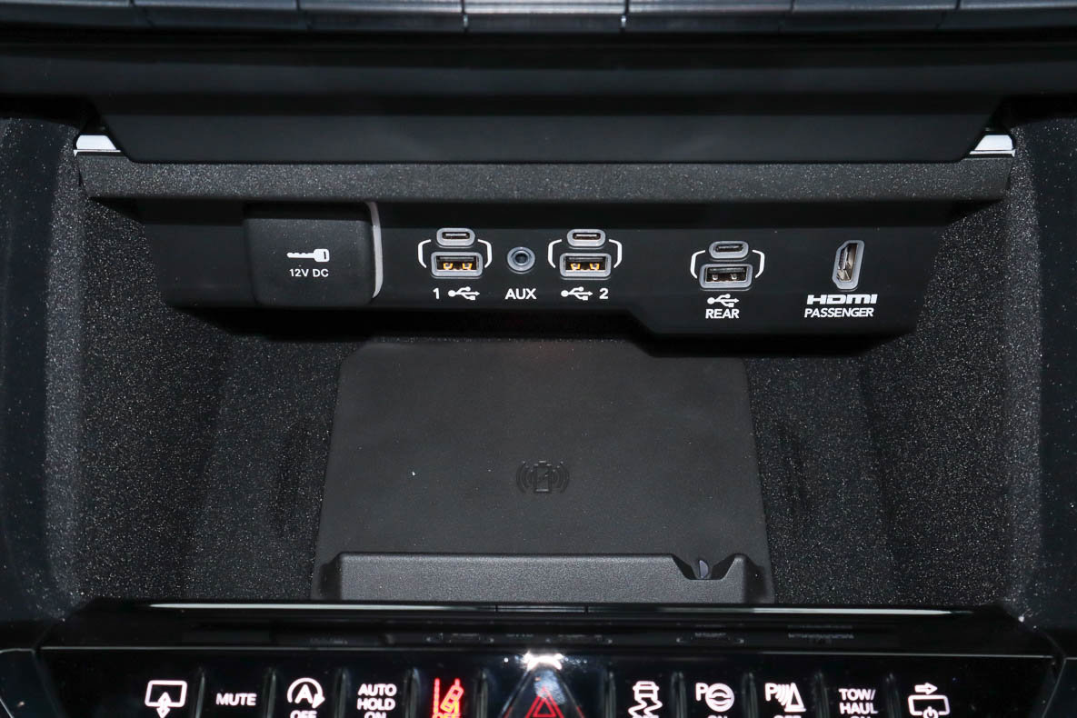 New 2024 Jeep Grand Wagoneer L Series II w/ Quick Order Packagew 28T image 37