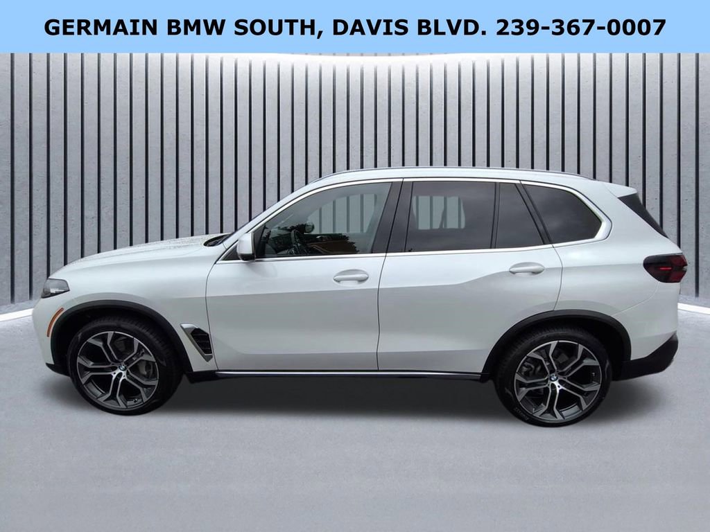 Certified 2024 BMW X5 sDrive40i w/ Parking Assistance Package image 8