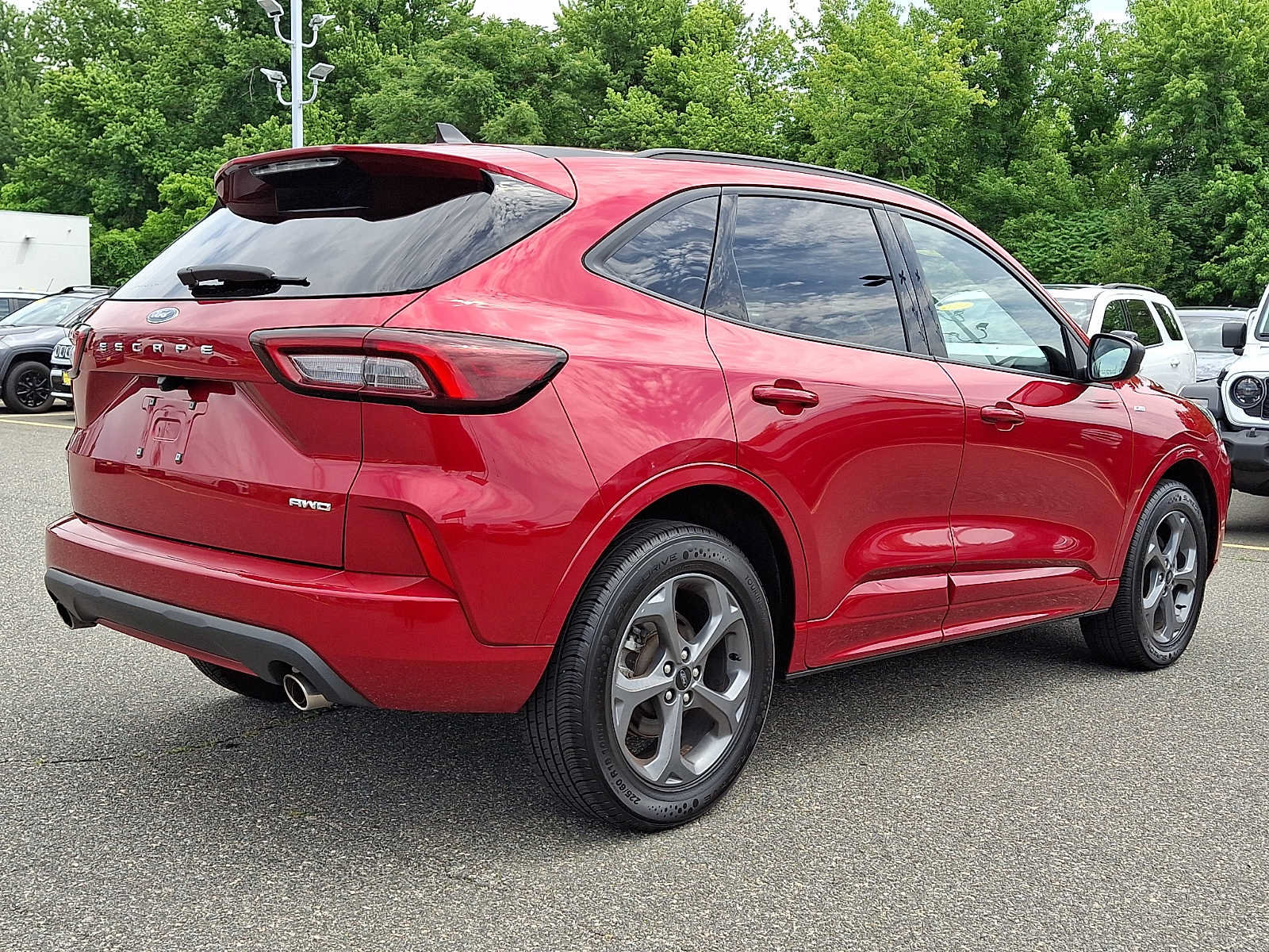 Used 2024 Ford Escape ST-Line AWD/4WD image 6