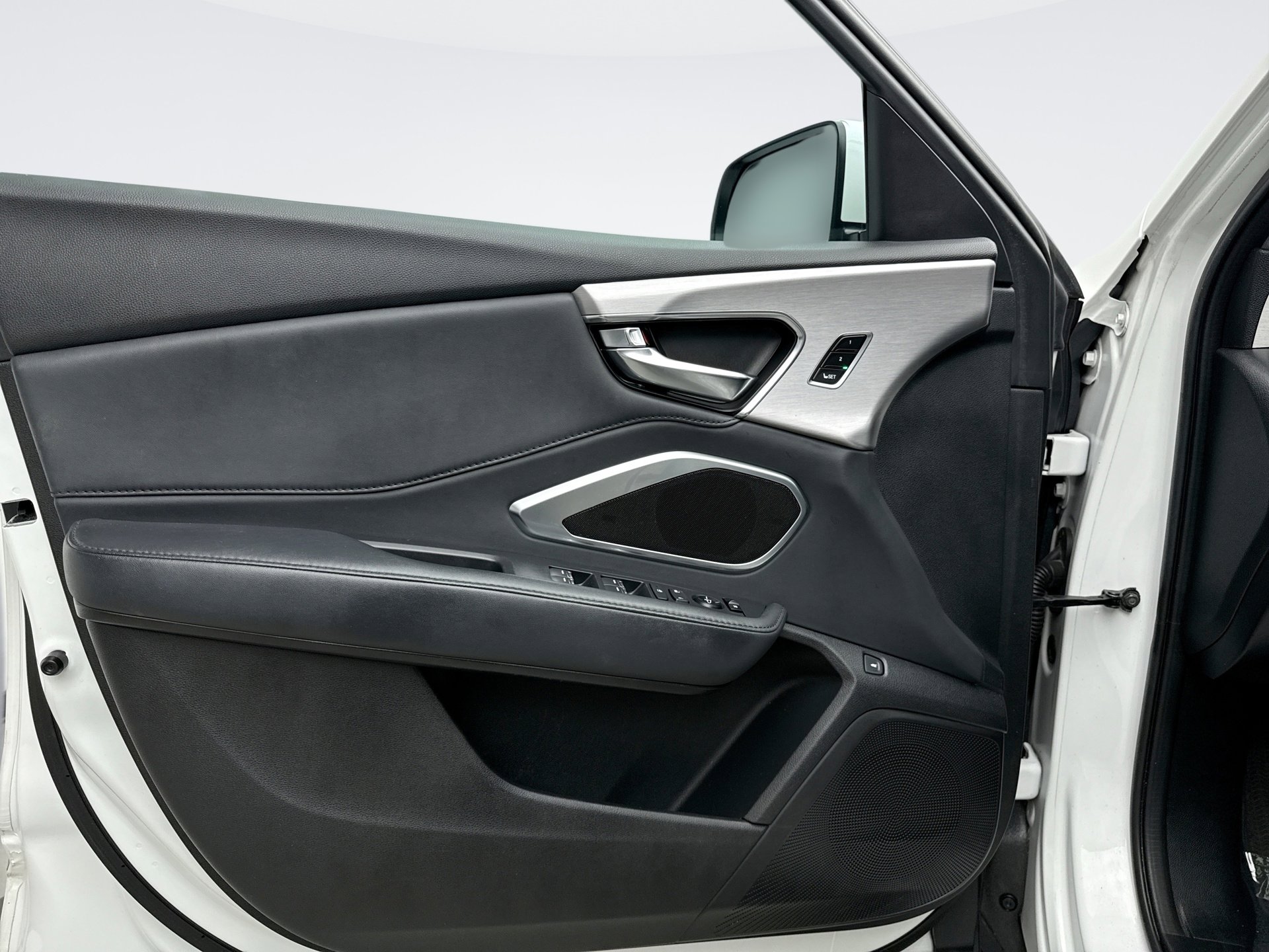 Used 2020 Acura RDX FWD image 9