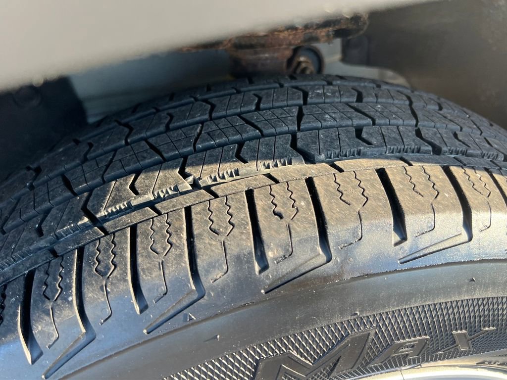 Used 2018 Chevrolet Trax LT w/ LT Convenience Package image 29