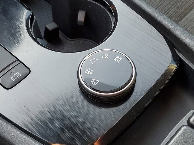 Used 2022 Nissan Rogue SV image 18