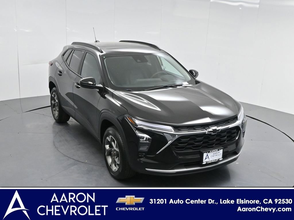 New 2026 Chevrolet Trax LT w/ Sunroof Package FWD image 54
