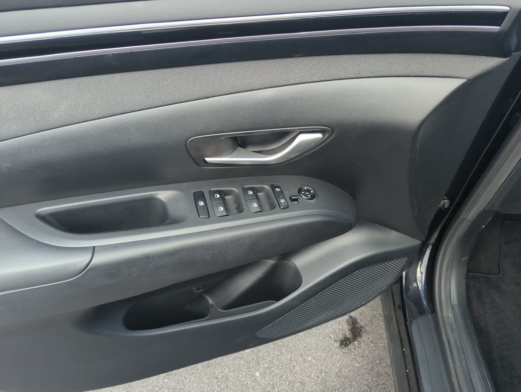Used 2024 Hyundai Tucson SEL w/ Convenience Package FWD image 12