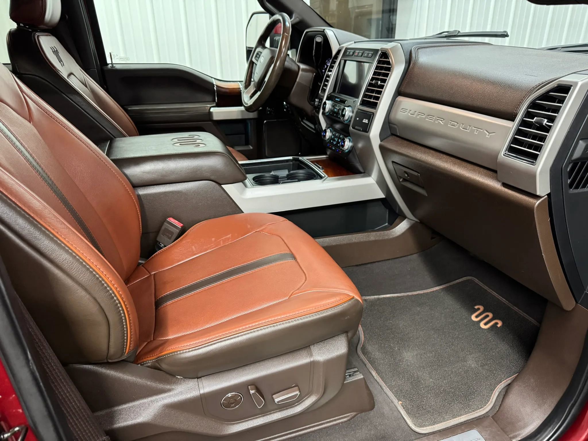 Used 2019 Ford F250 King Ranch w/ King Ranch Ultimate Package AWD/4WD image 15