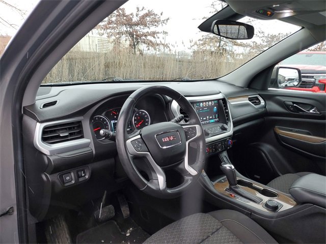 Used 2019 GMC Acadia SLE w/ Driver Alert Package I image 10