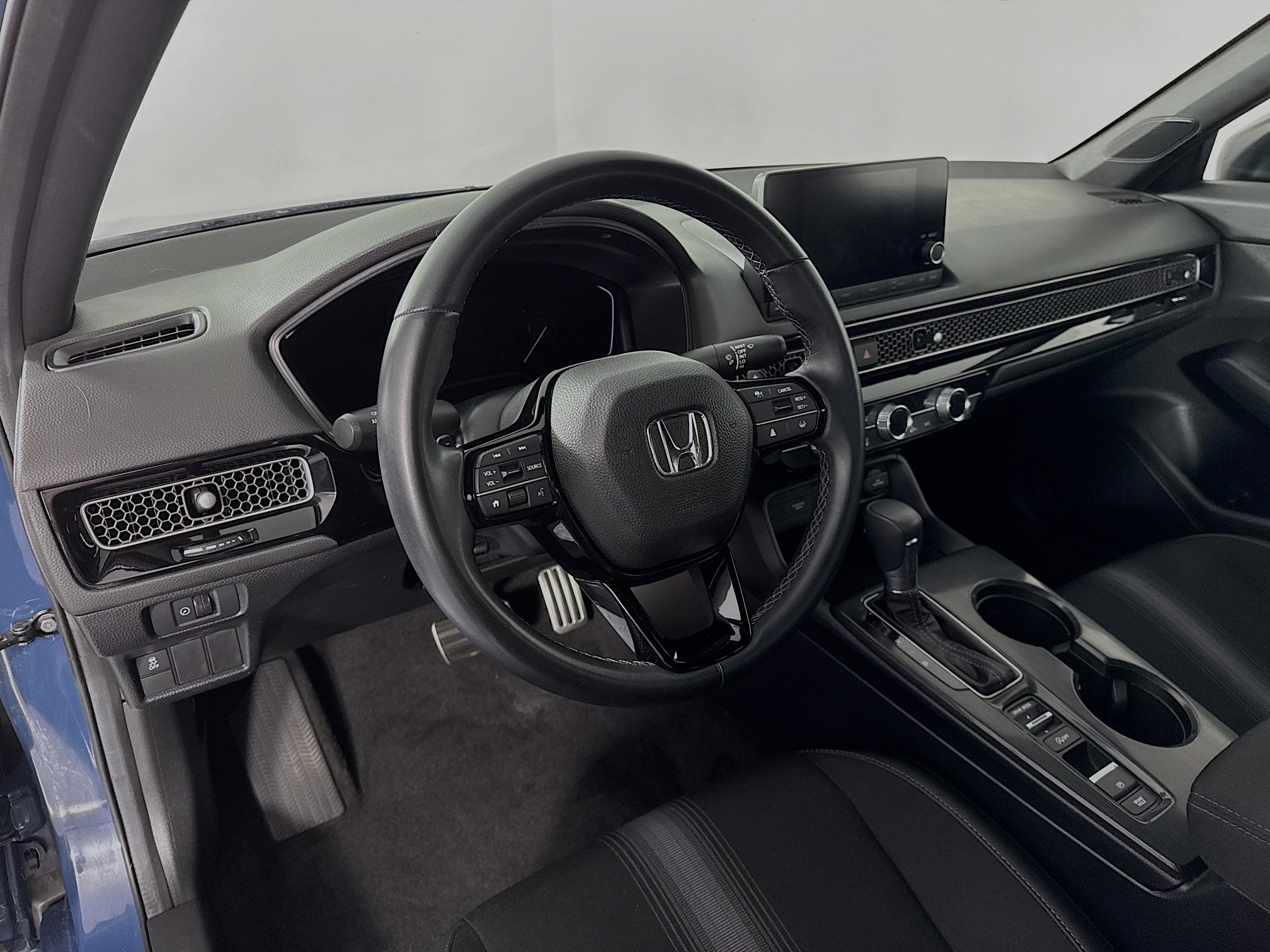 Certified 2025 Honda Civic Sport image 9