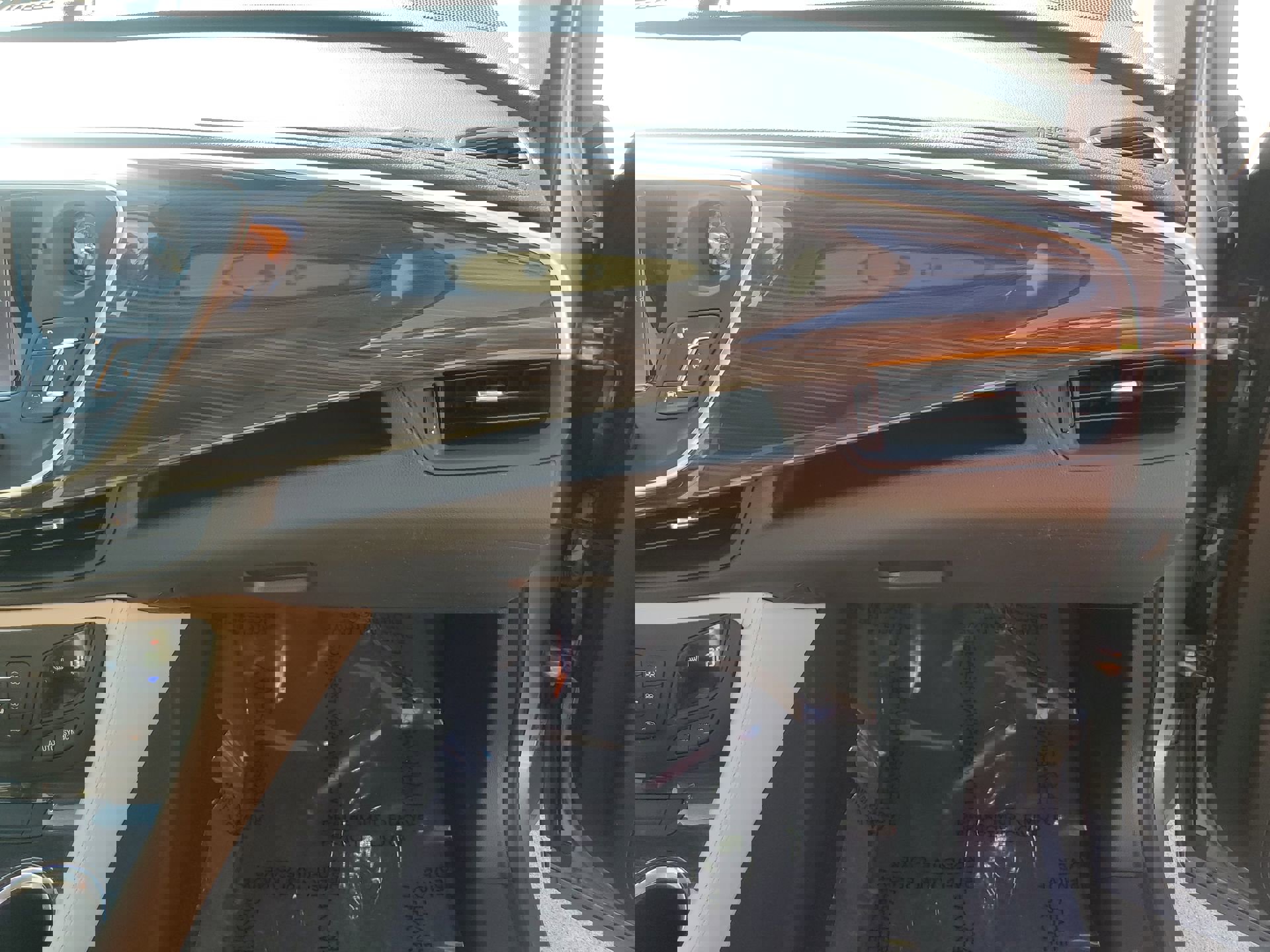 Used 2020 Buick Envision Premium image 35