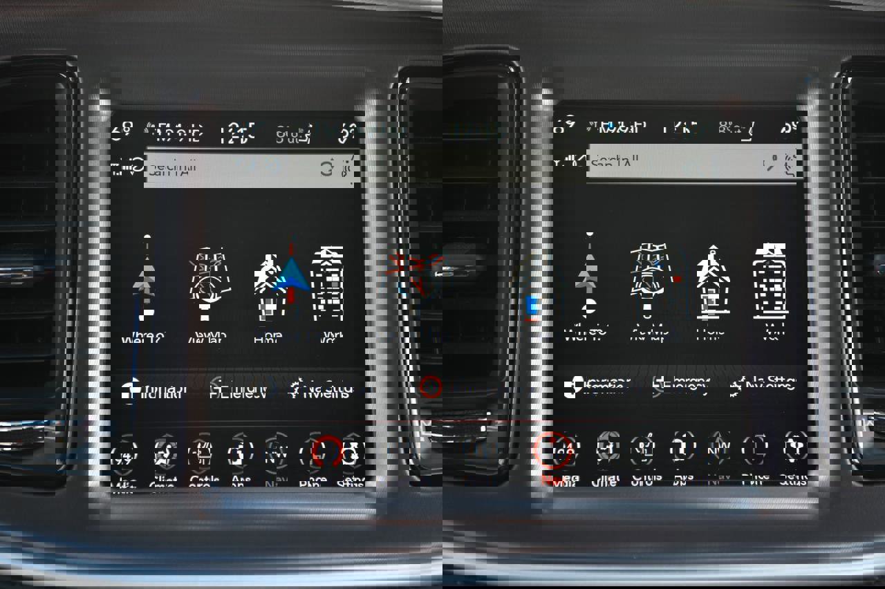 Used 2021 Dodge Challenger GT w/ Plus Package image 25