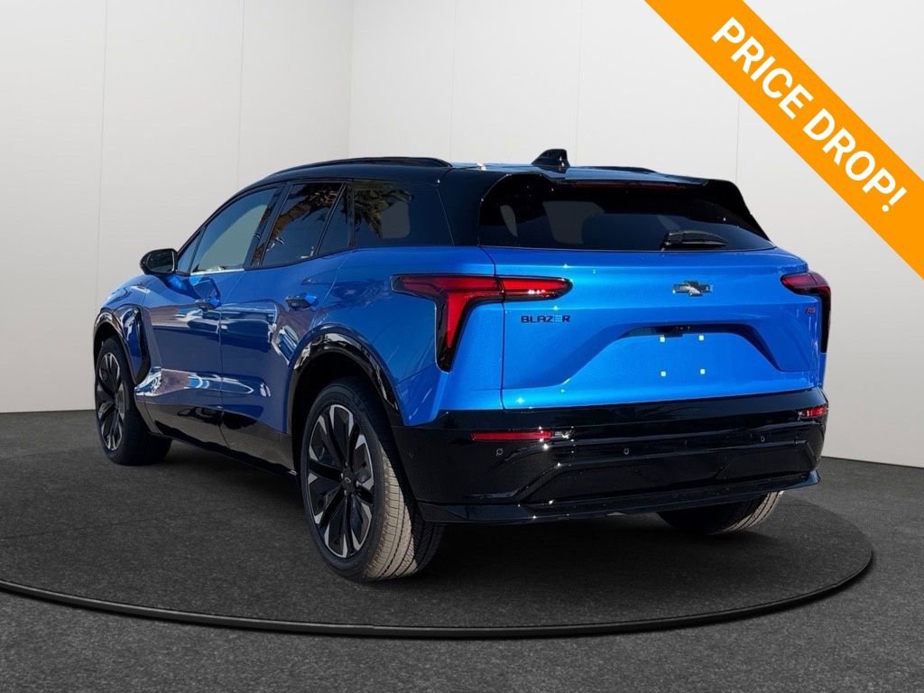 New 2026 Chevrolet Blazer EV RS w/ Super Cruise Package image 4