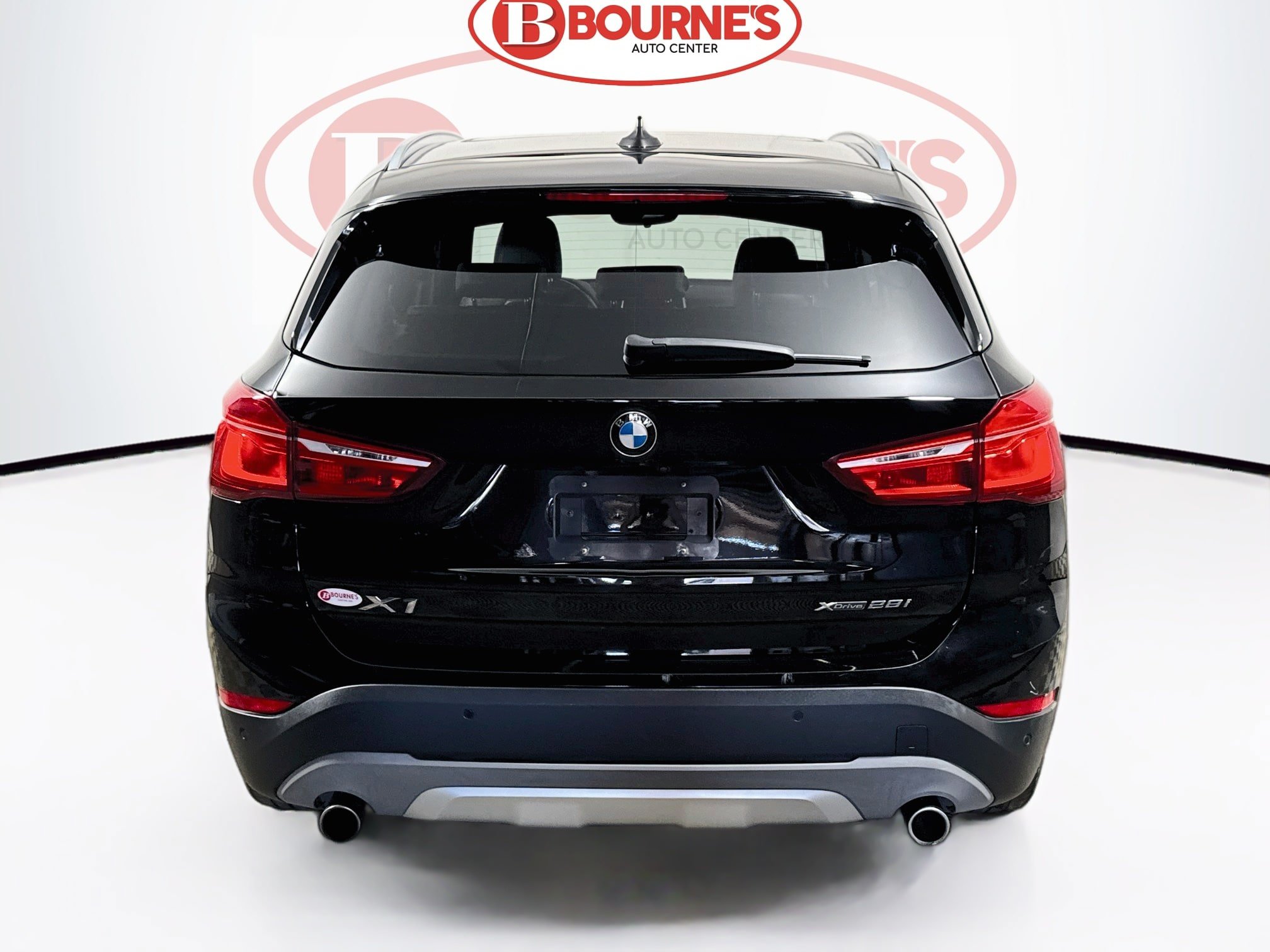 Used 2018 BMW X1 xDrive28i AWD/4WD image 9