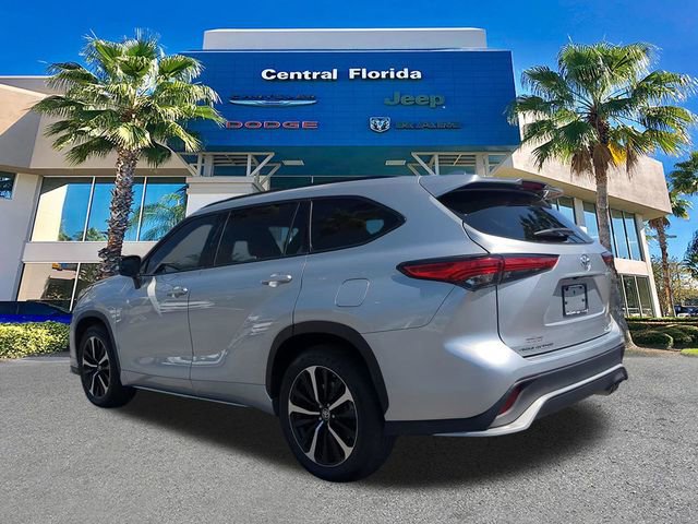 Used 2022 Toyota Highlander XSE image 7