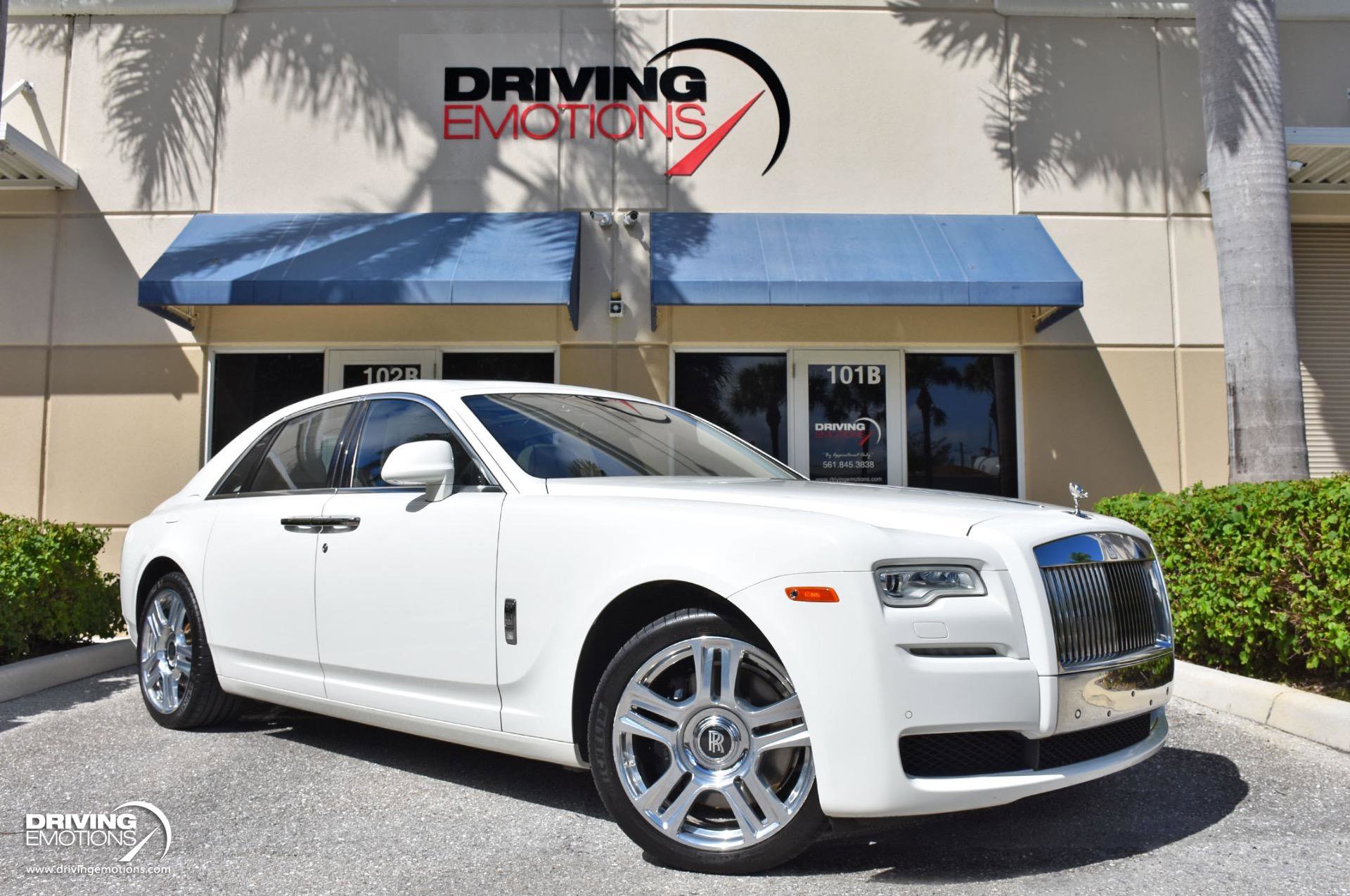 Used 2015 Rolls-Royce Ghost image 1