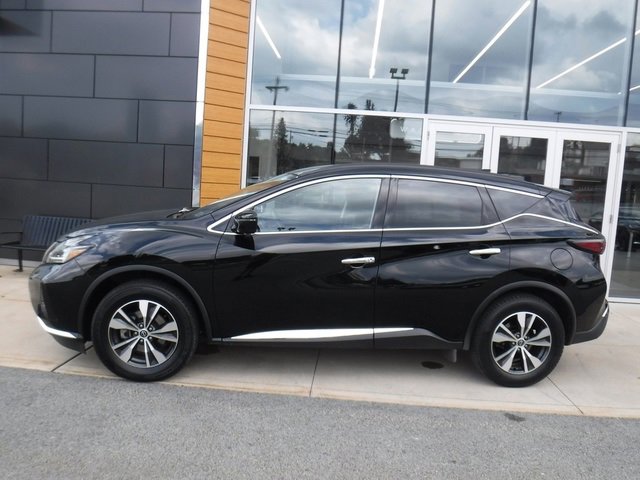 Used 2023 Nissan Murano SV image 2
