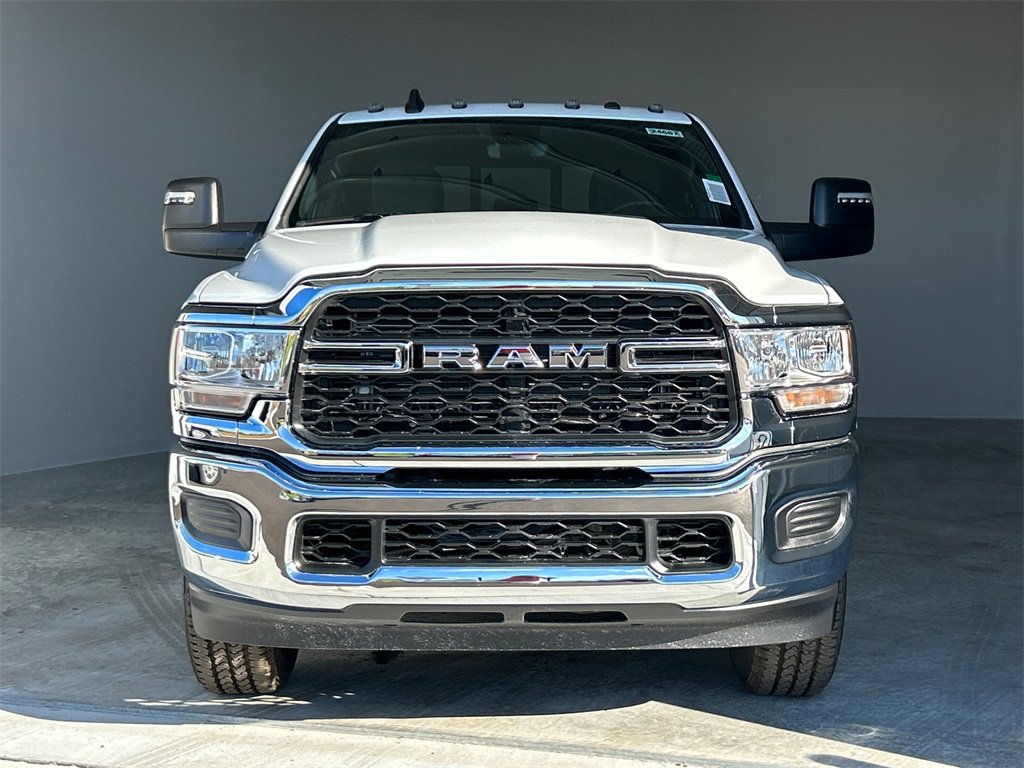 New 2024 RAM 2500 Tradesman w/ Chrome Appearance Group image 3
