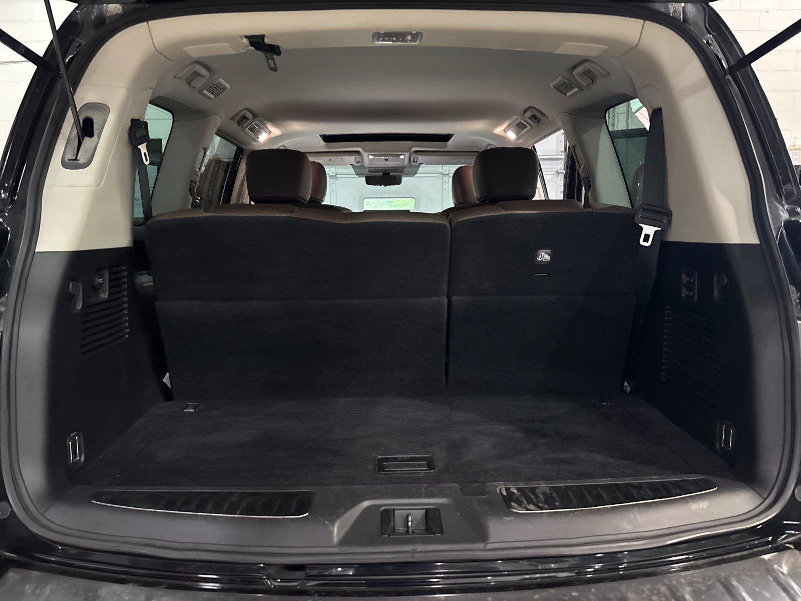 Used 2023 INFINITI QX80 Premium Select w/ Cargo Package AWD/4WD image 33