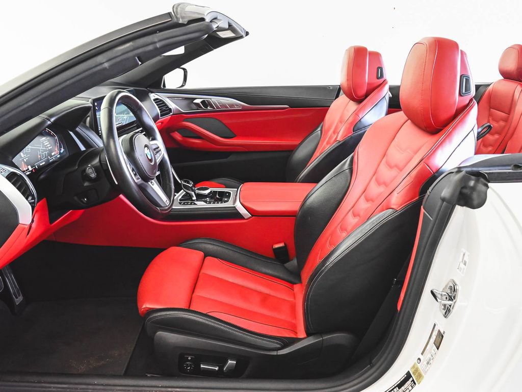 Used 2024 BMW 840i Convertible w/ M Sport Professional Package image 24