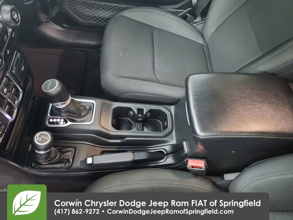 Certified 2021 Jeep Gladiator Willys image 29