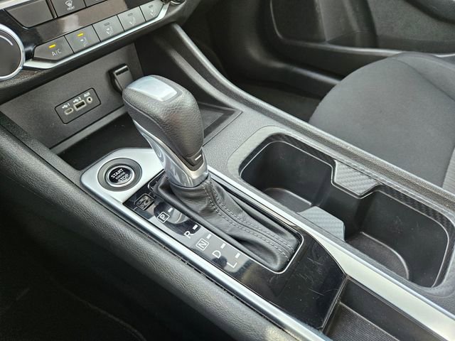 Used 2023 Nissan Sentra SV image 28