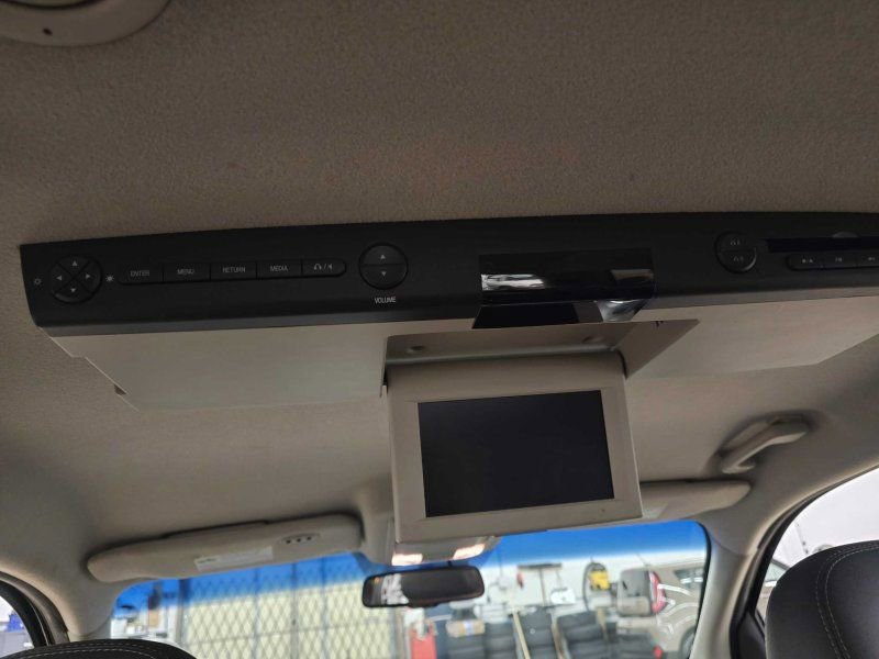 Used 2008 Ford Taurus X Limited image 10