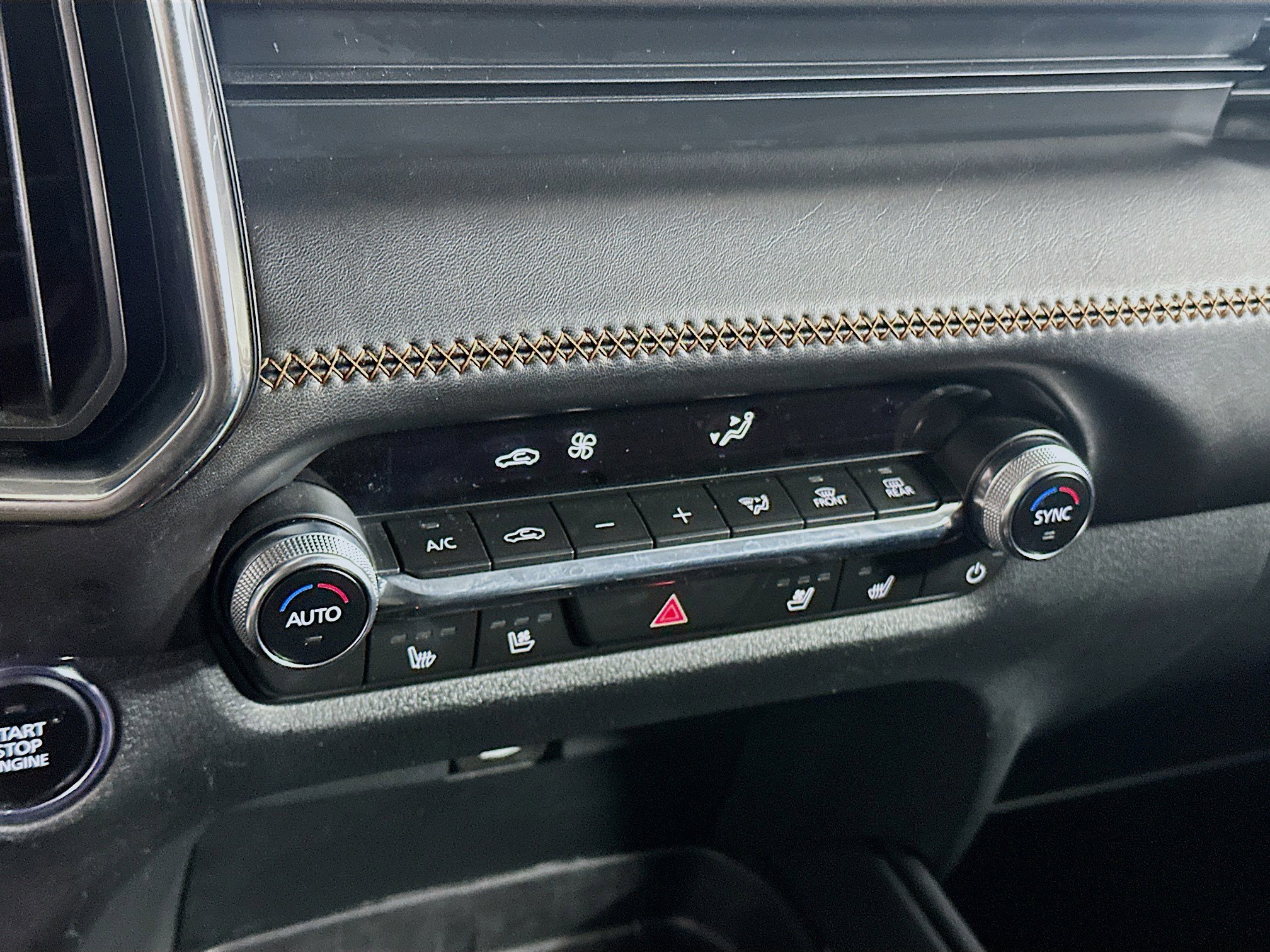 Used 2025 MAZDA CX-50 AWD 2.5 S w/ Premium Plus Pkg image 23