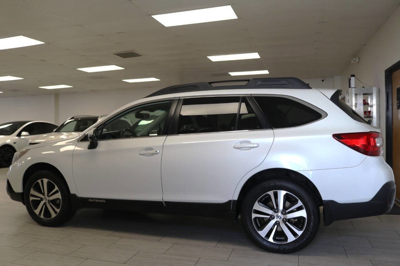 Used 2019 Subaru Outback 2.5i Limited w/ Popular Package #2 image 11